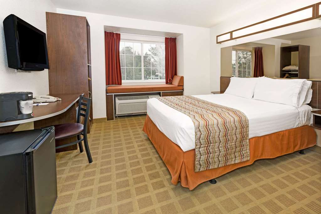 microtel inn and suites by wyndham cheyenne