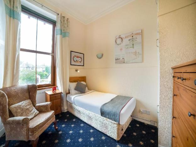 hillside hotel and restaurant