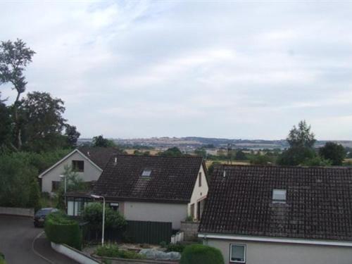 hillside hotel and restaurant