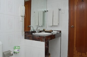 hotel de crystal crown