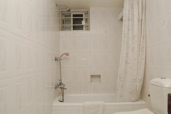 hotel de crystal crown