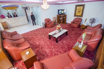 hotel de crystal crown