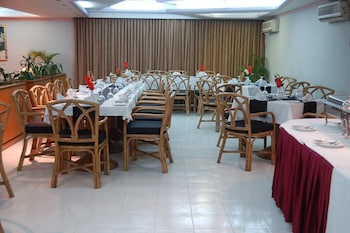 hotel de crystal crown