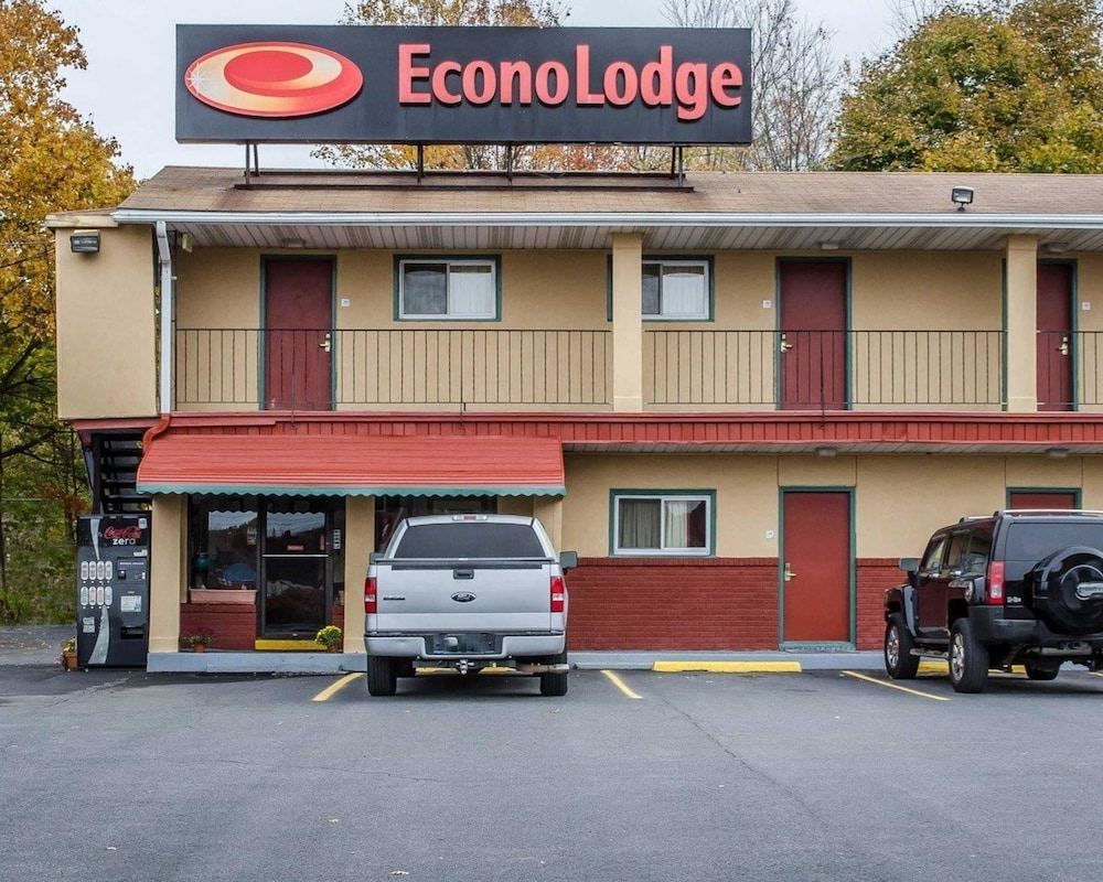 econo lodge frackville