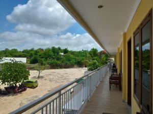 balangan paradise hostel and restaurant