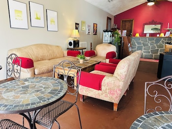 econo lodge fredericksburg