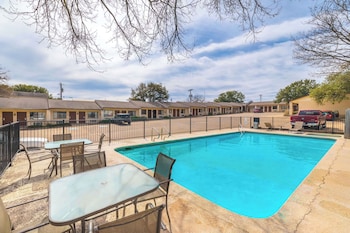 econo lodge fredericksburg