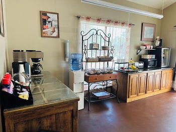 econo lodge fredericksburg
