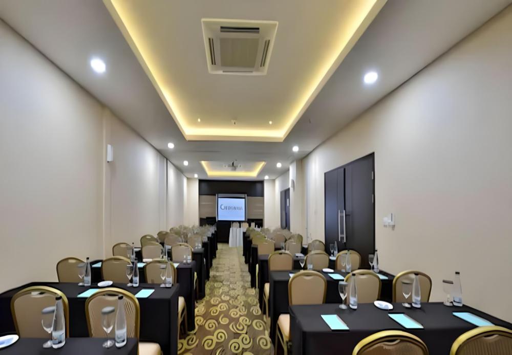 hotel california bandung