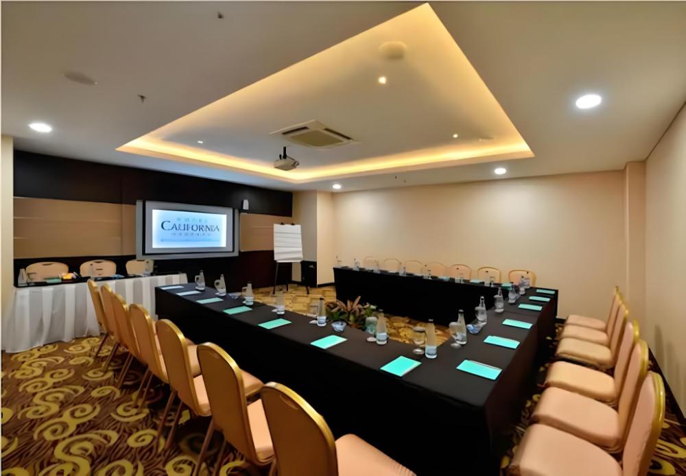 hotel california bandung