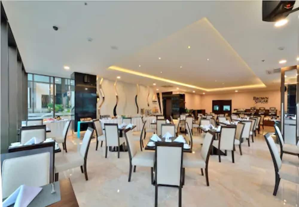 hotel california bandung