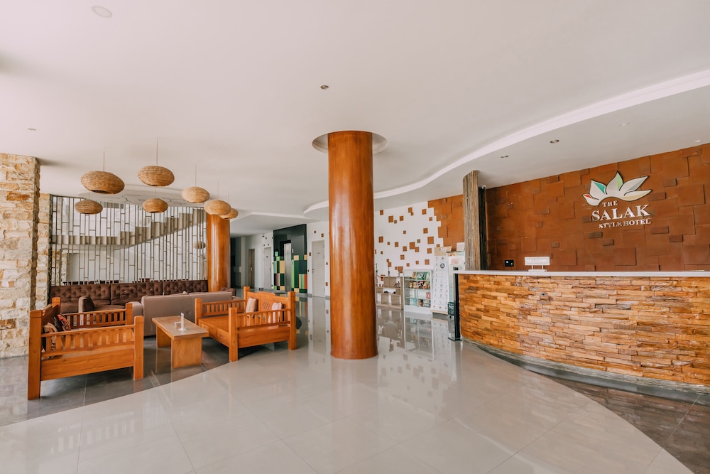 the salak hotel