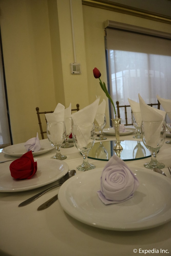 spring plaza hotel