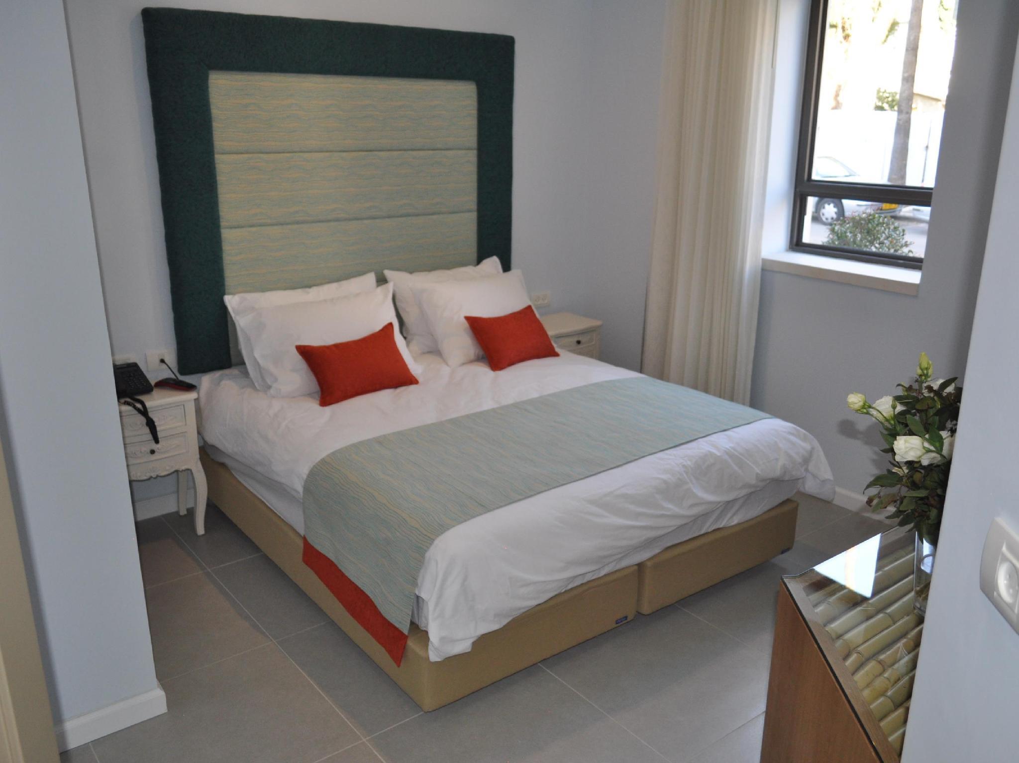 bat galim boutique hotel