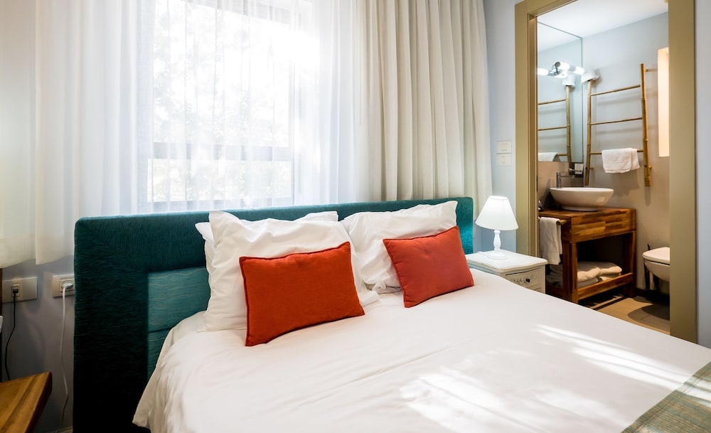 bat galim boutique hotel