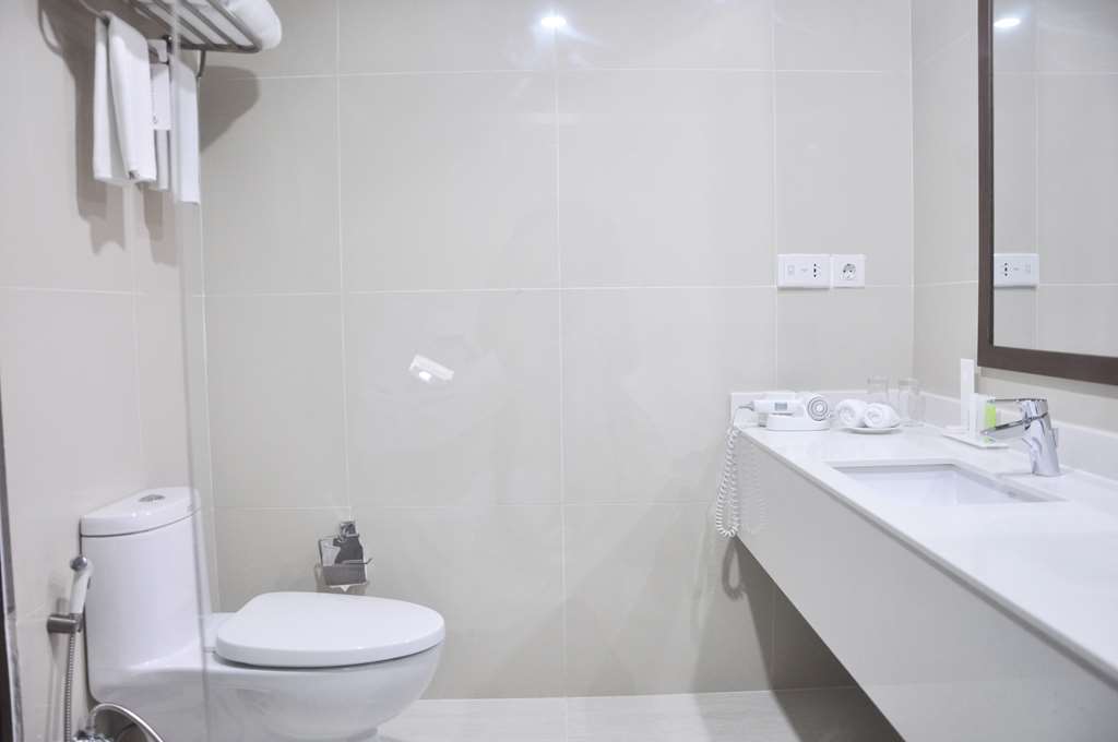 golden tulip pontianak
