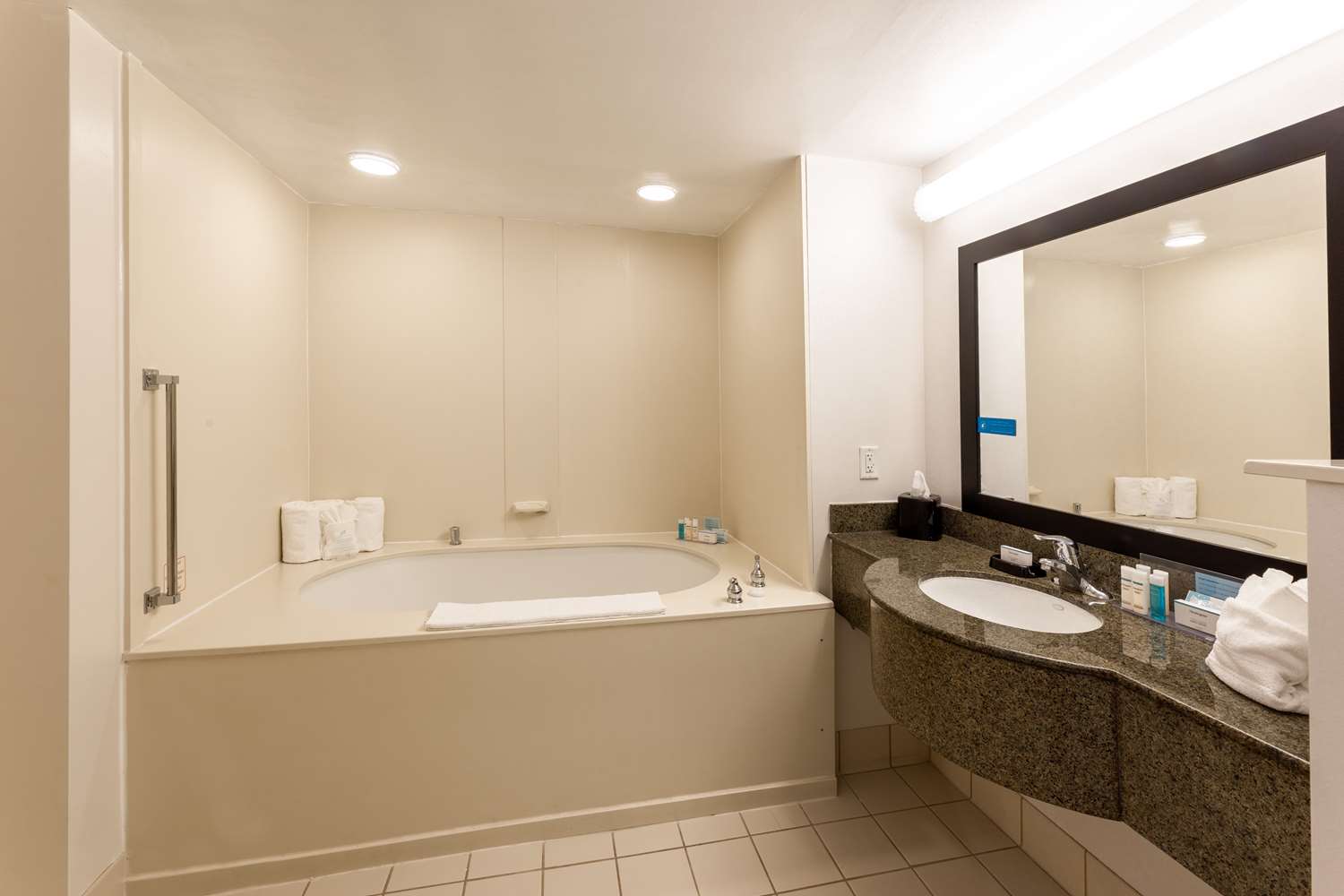 hampton inn lawrenceville duluth
