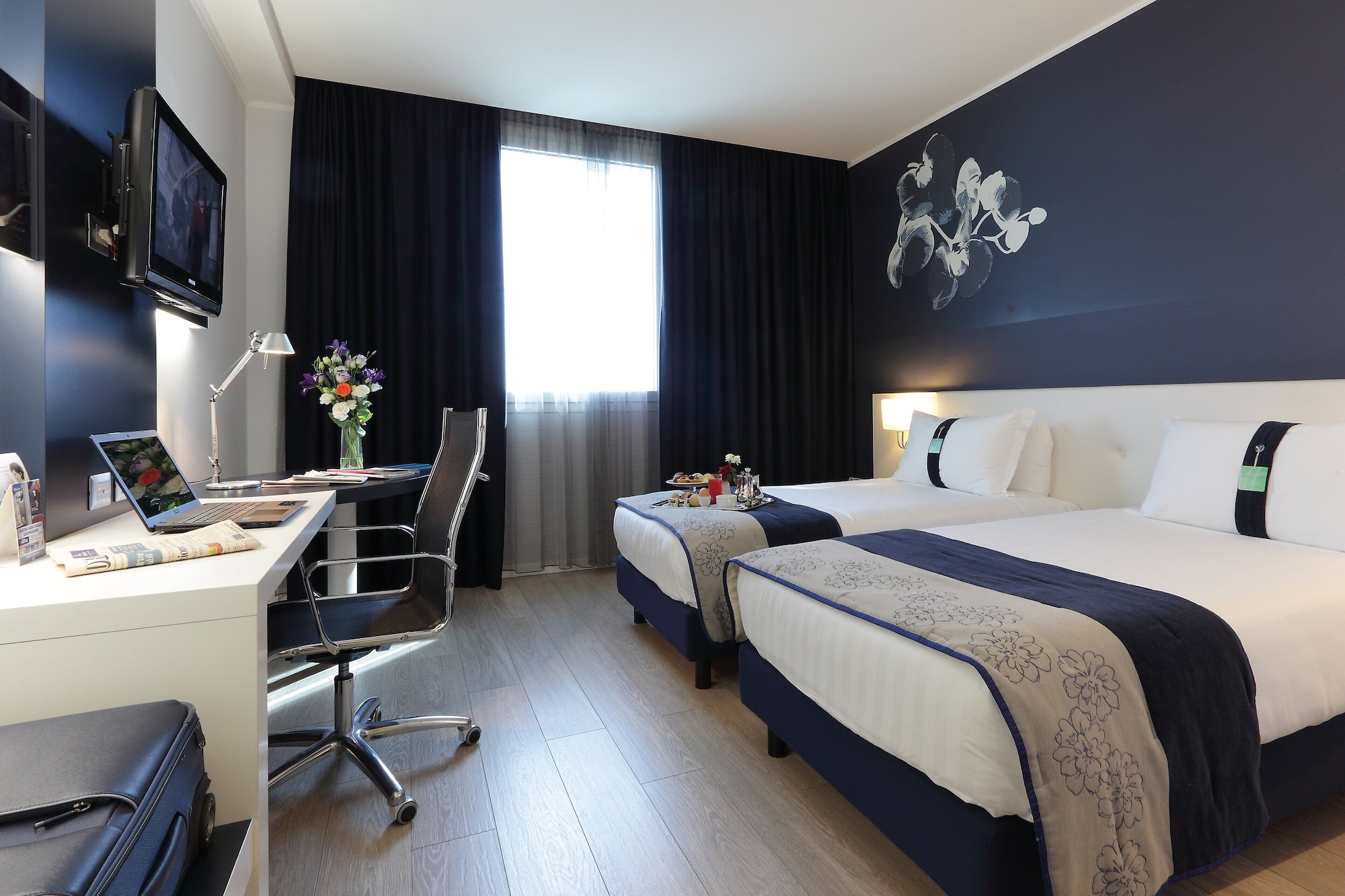 holiday inn milan nord zara by ihg