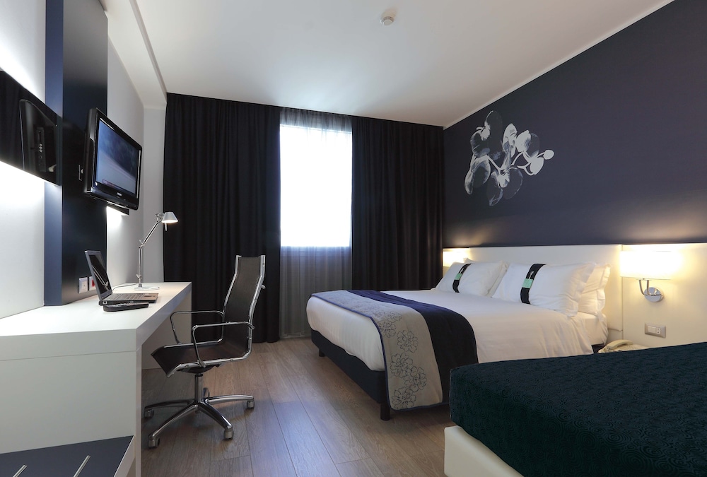 holiday inn milan nord zara by ihg