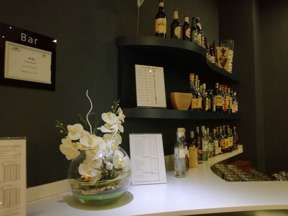 holiday inn milan nord zara by ihg