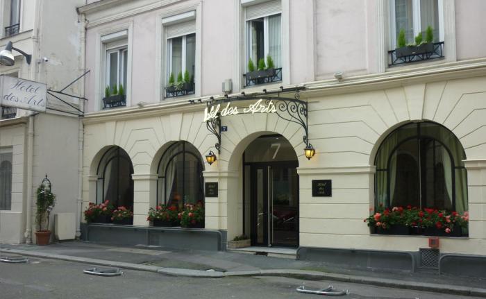 hotel des arts cite bergere
