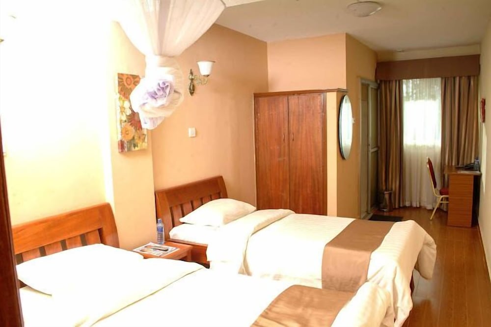 the coconut grill hotels