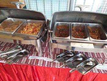 the coconut grill hotels