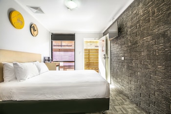 nightcap at jamison hotel