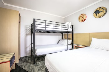 nightcap at jamison hotel