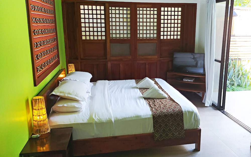 Balai Sa Baibai,Camiguin>>Cagayan De Oro,2 star