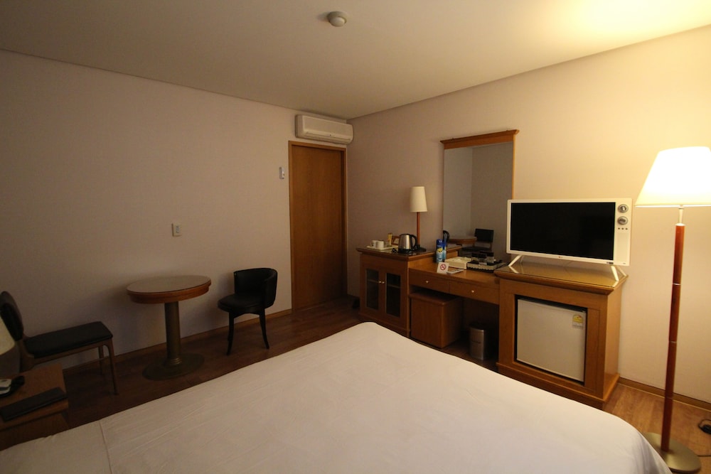 daedong hotel