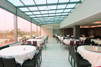 wusanto huching resort hotel