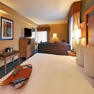 hampton inn clinton