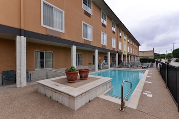 Comfort Inn & Suites Frisco - Plano,Frisco>>Dallas,3 star