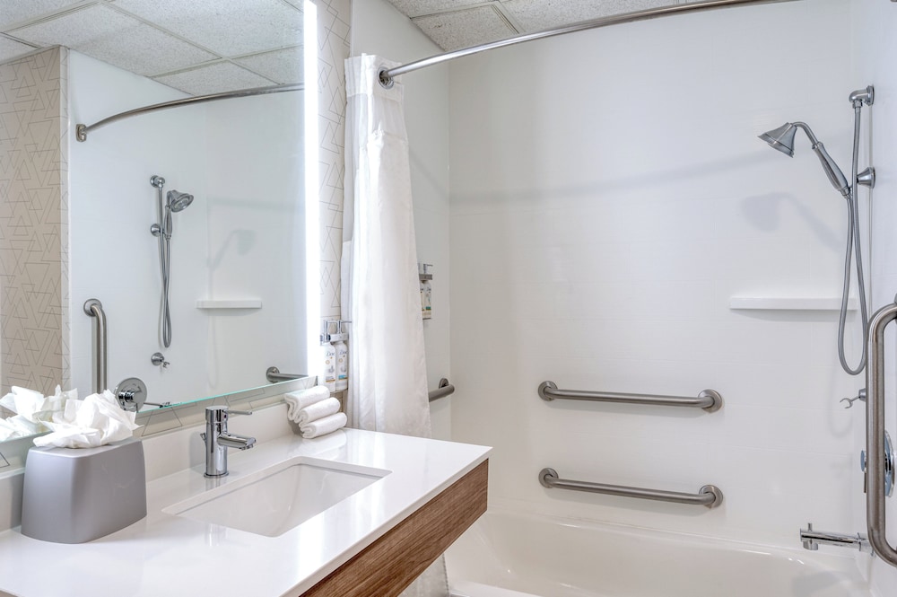holiday inn express and suites gahanna columbus airport by ihg