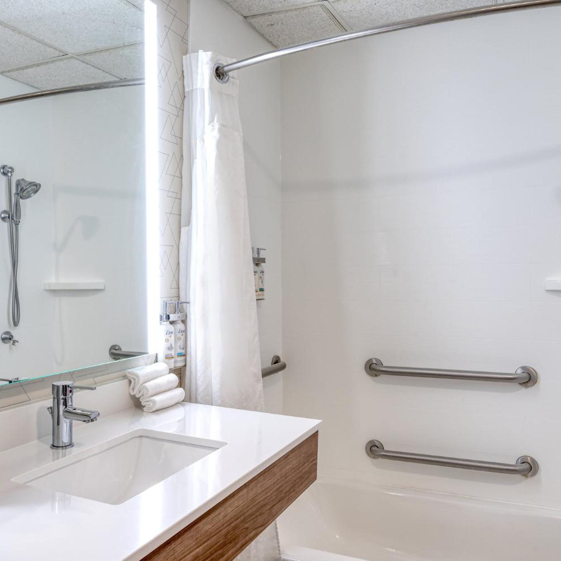 holiday inn express and suites gahanna columbus airport by ihg