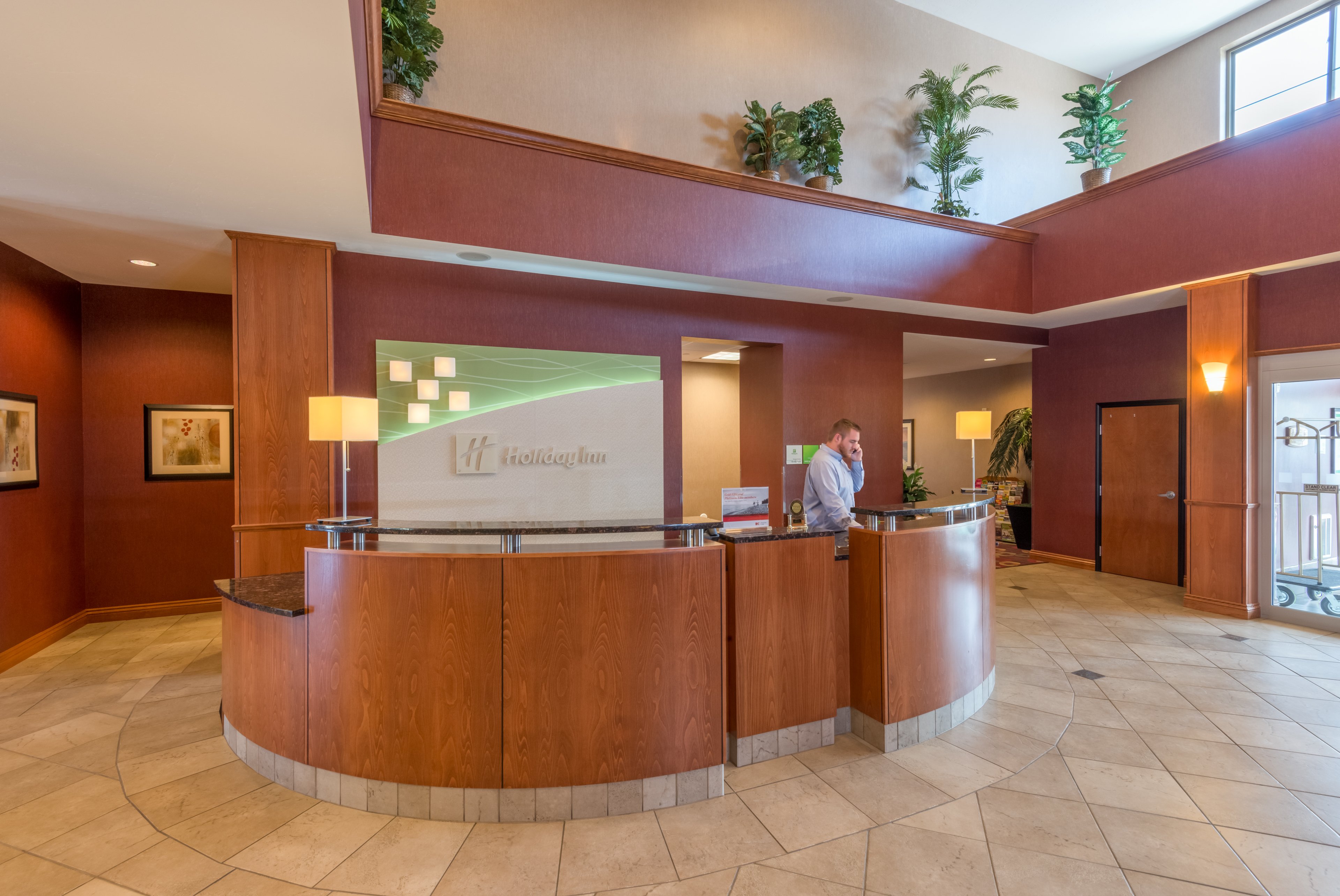 holiday inn and suites grand junction by ihg
