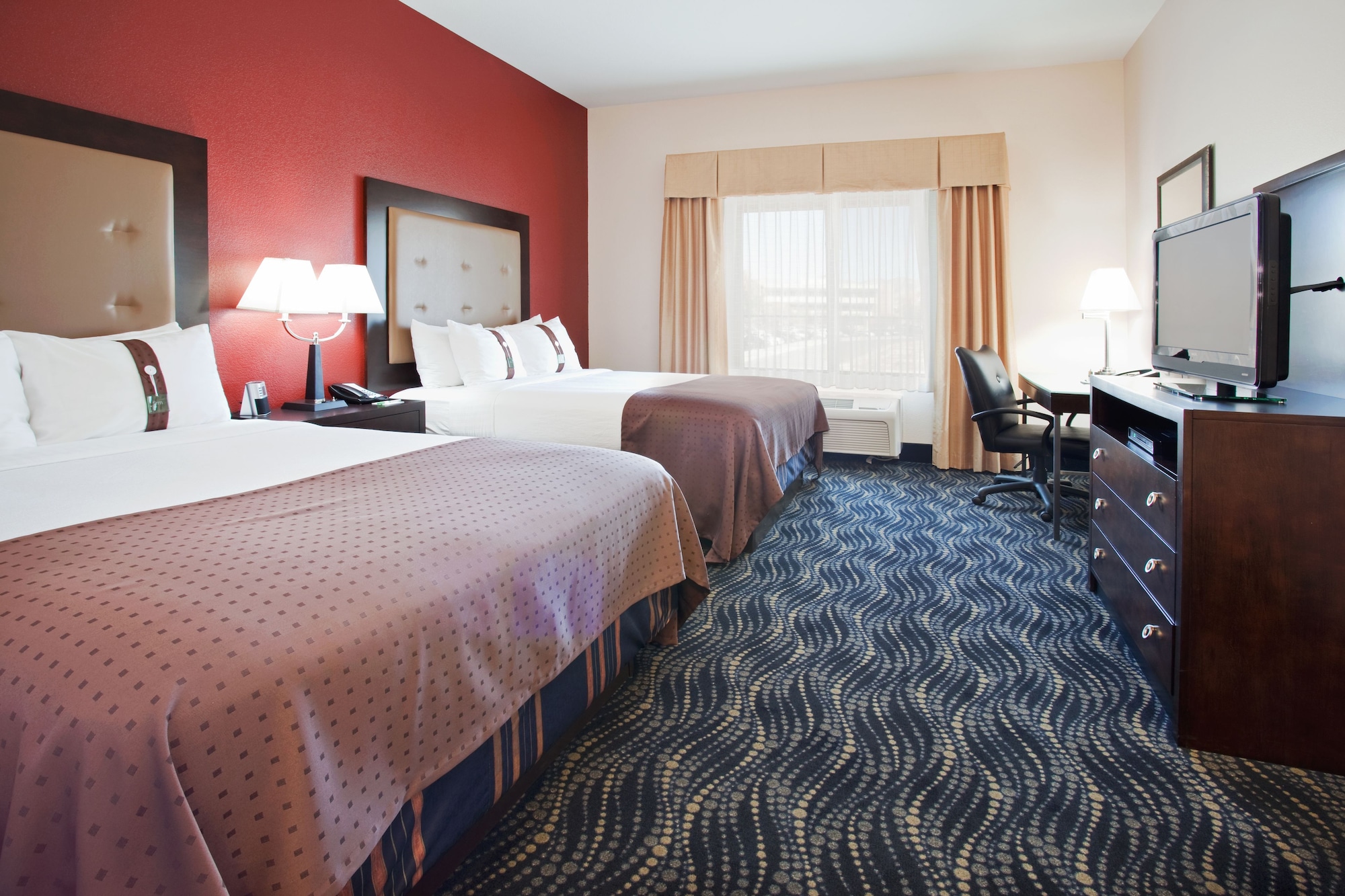 holiday inn and suites grand junction by ihg