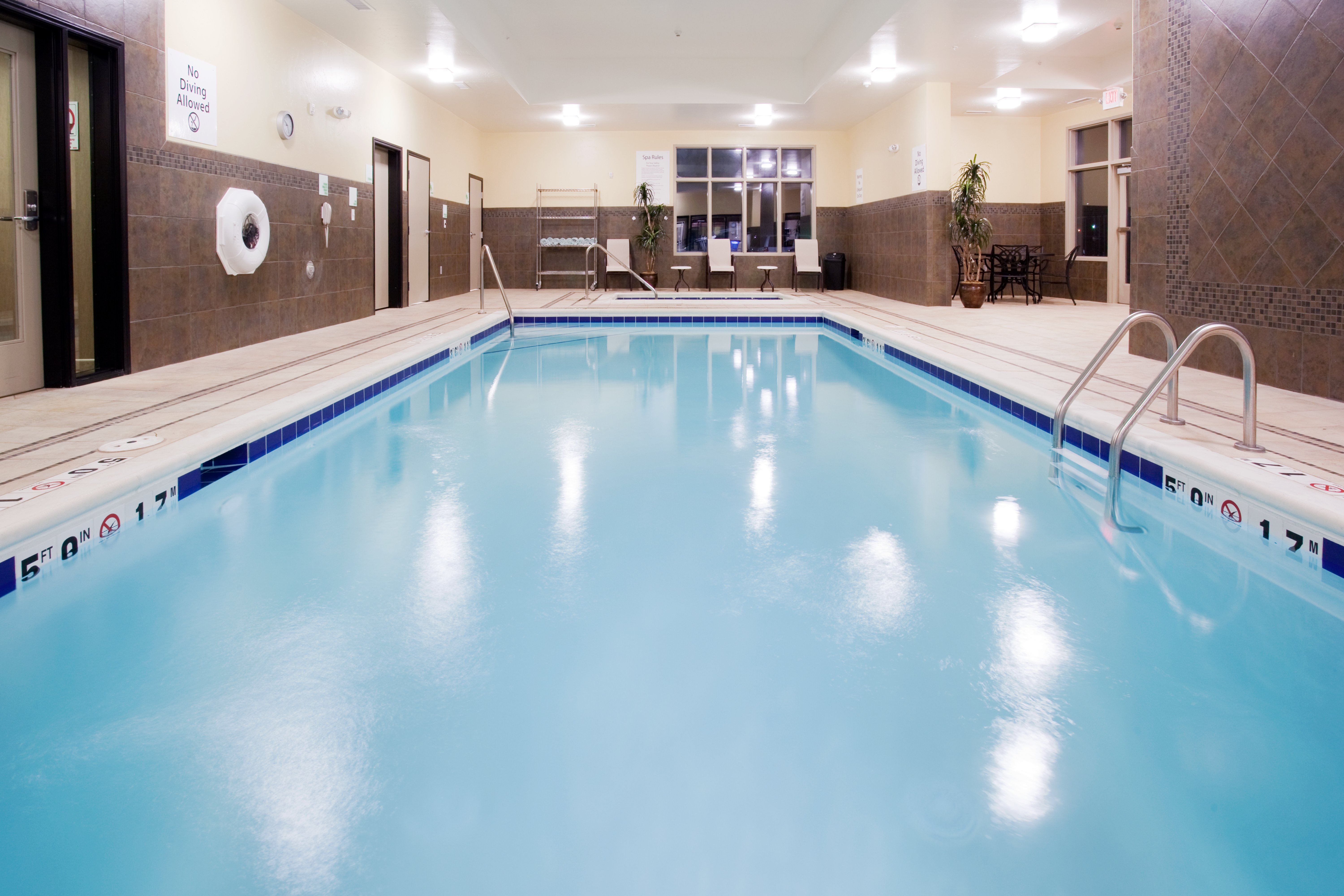 holiday inn and suites grand junction by ihg