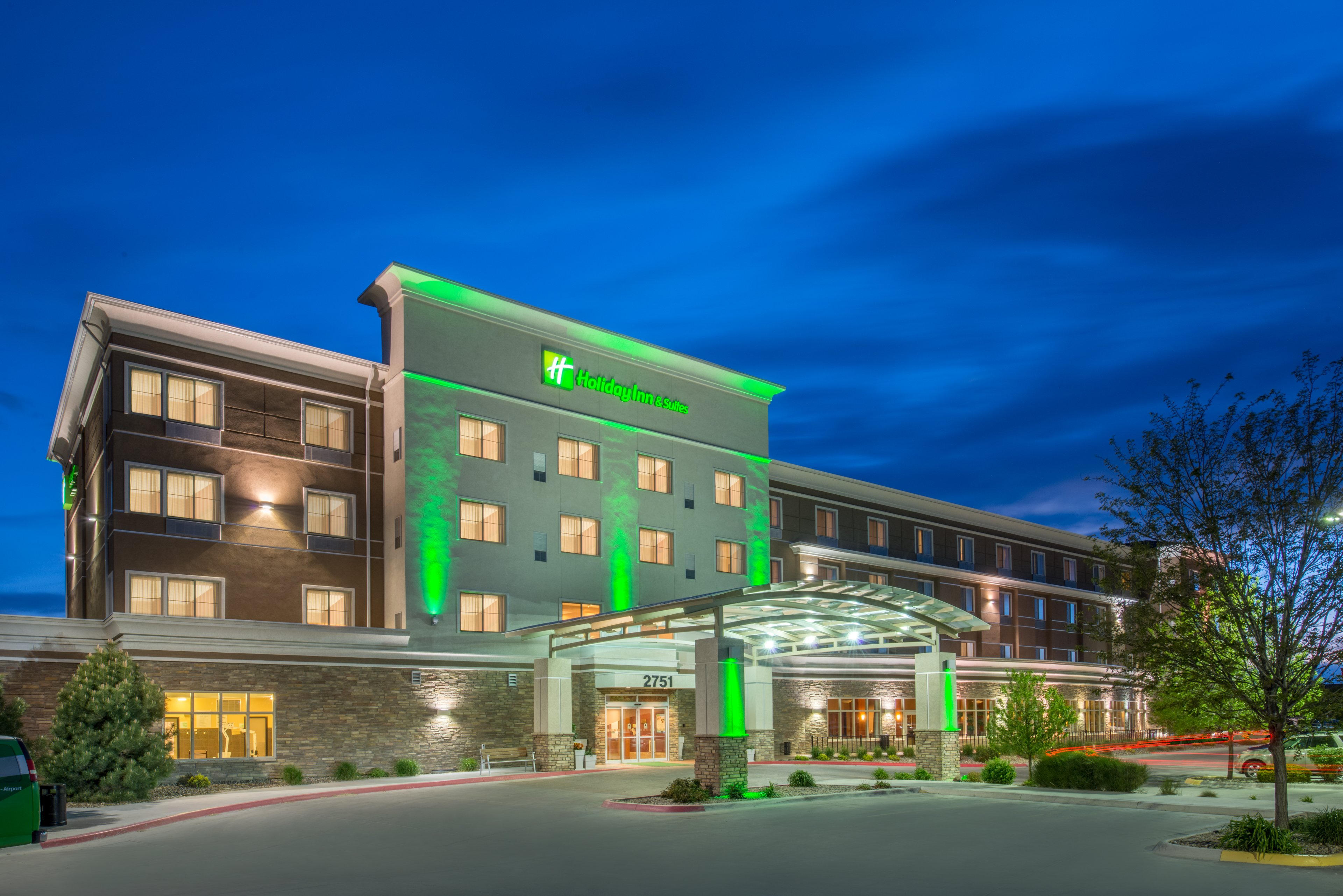 holiday inn and suites grand junction by ihg
