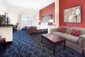 holiday inn and suites grand junction by ihg