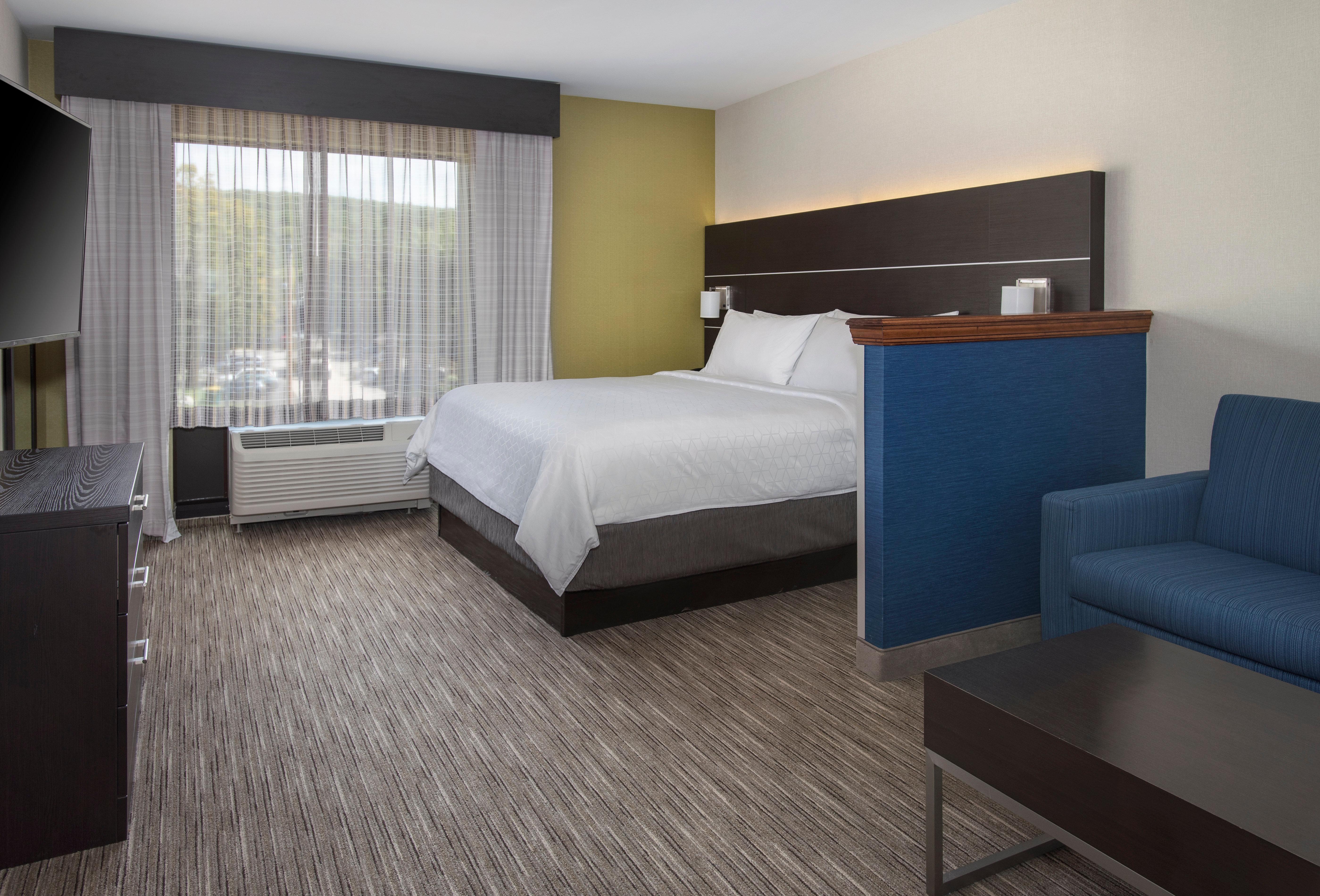 holiday inn express hotel and suites great barrington by ihg