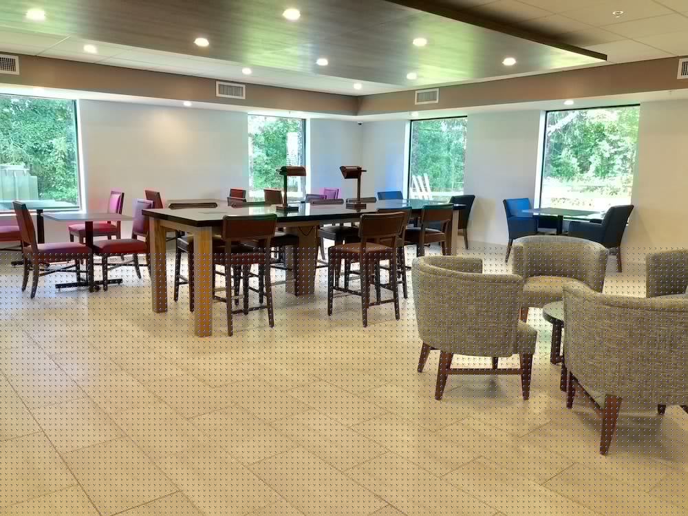 holiday inn express hotel and suites great barrington by ihg