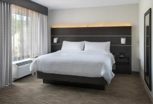 holiday inn express hotel and suites great barrington by ihg