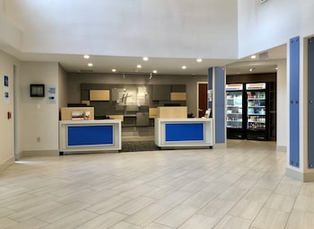 Holiday Inn Express Hotel & Suites Great Barrington By Ihg,Williamstown>>Great Barrington,3 star