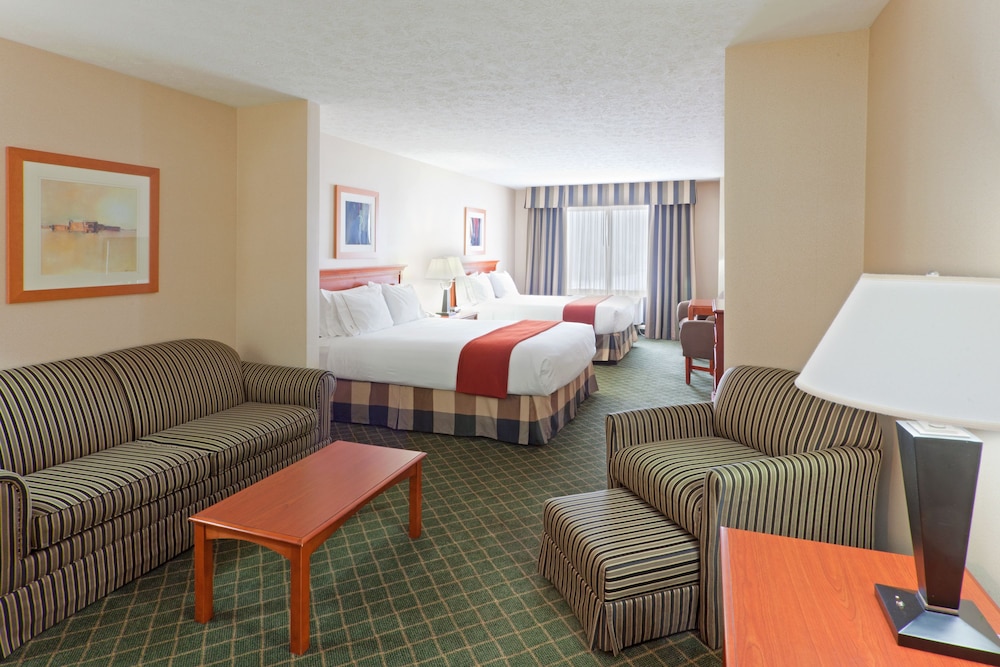 holiday inn express and suites kent state university