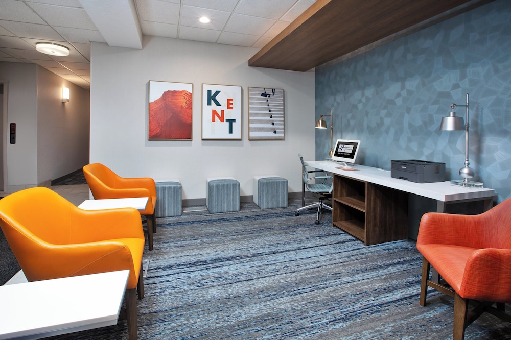 holiday inn express and suites kent state university