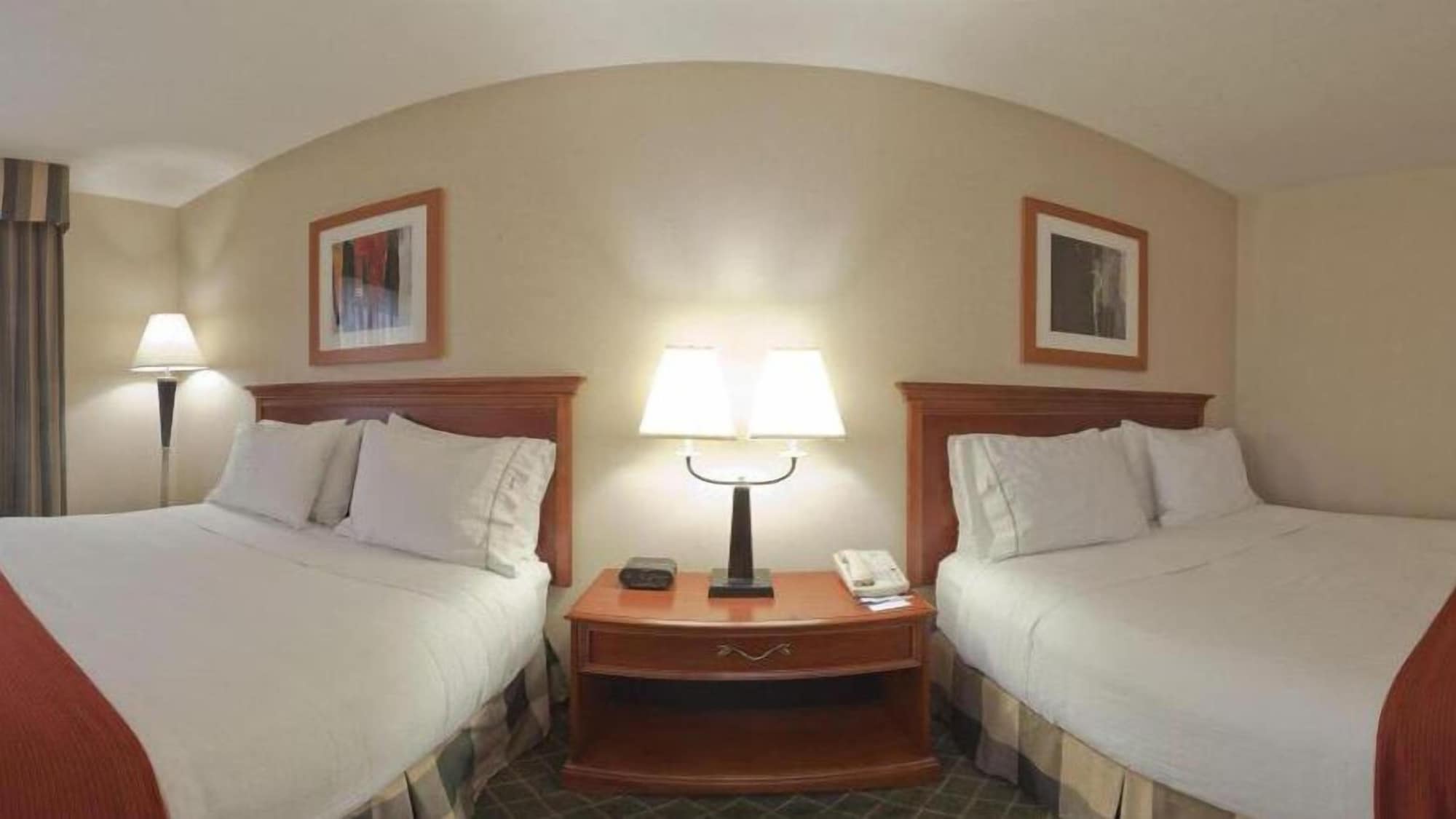 holiday inn express and suites kent state university