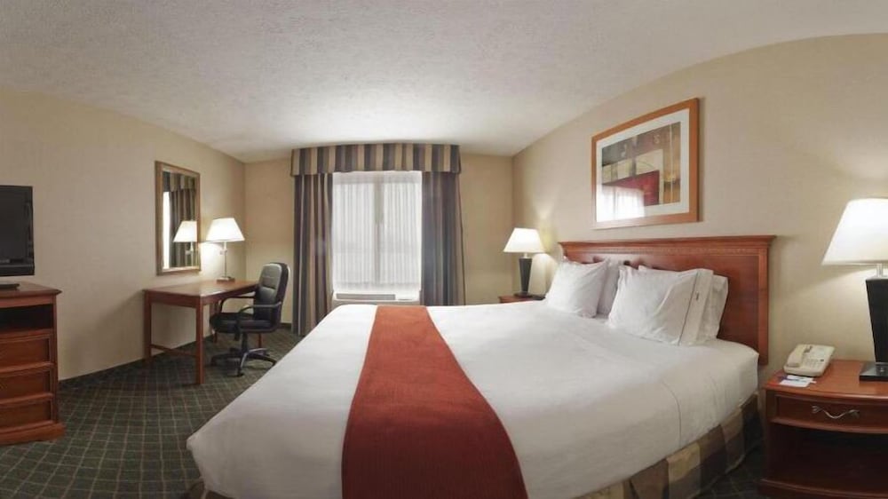 holiday inn express and suites kent state university