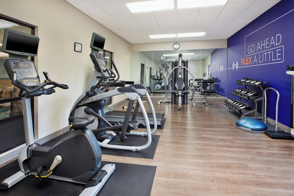 holiday inn express and suites kent state university